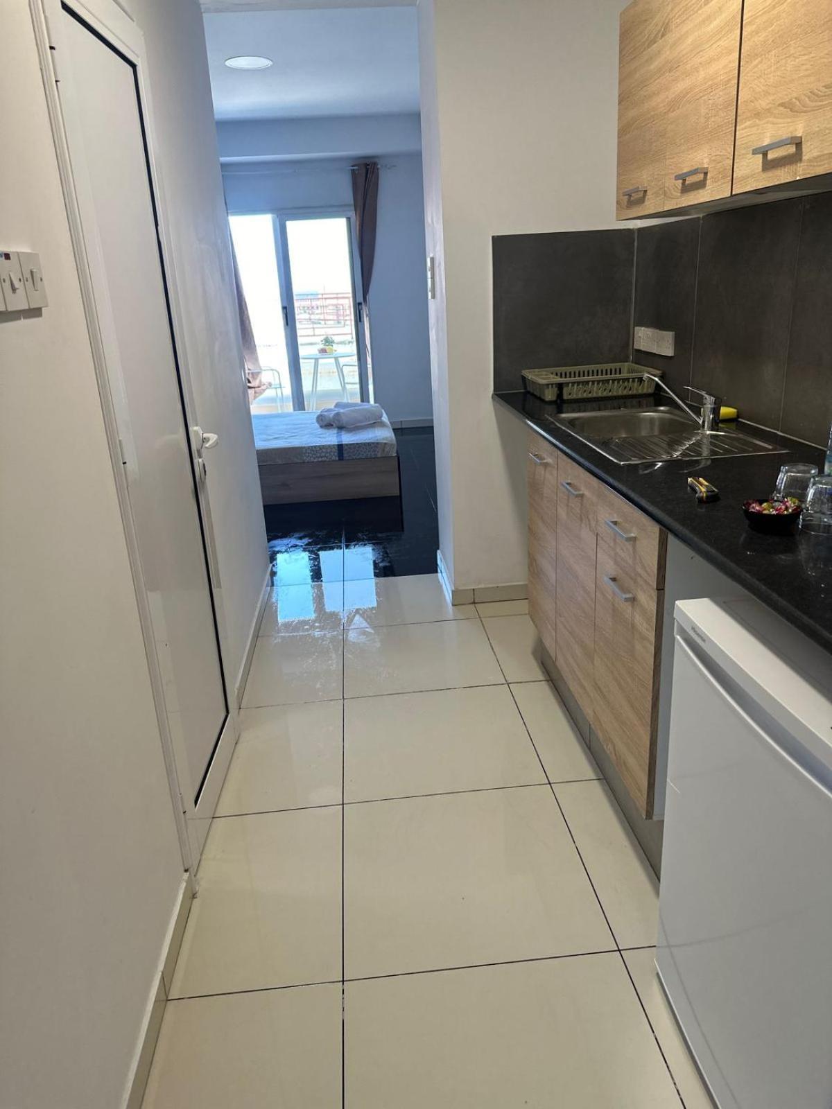 Ivi Apartments أيا نابا المظهر الخارجي الصورة